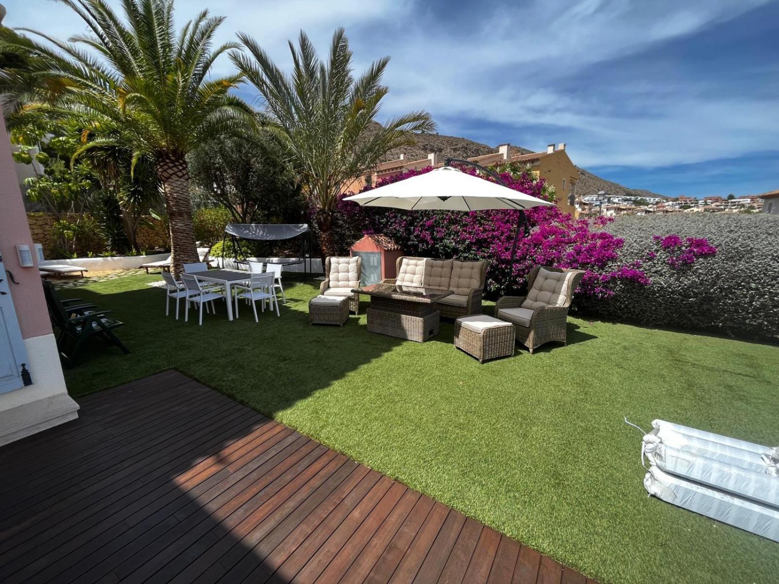Villa Gardens With Private Pool In Benidorm Cala de Finestrat