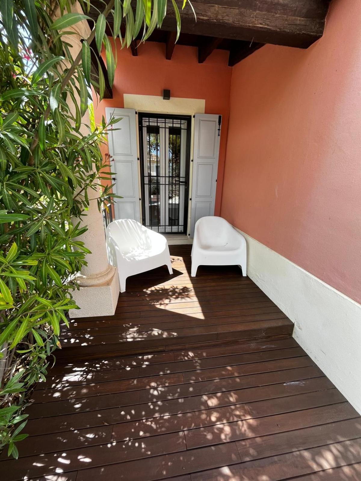 Gardens With Private Pool In Benidorm